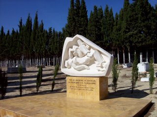 Monumento por la represin franquista en Lopera