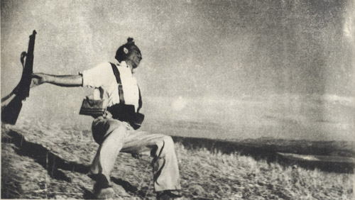 Miliciano herido de muerte en el Cerro Muriano de Crdoba.Robert Capa