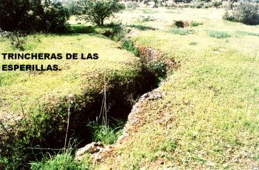Trincheras situadas en el Cerro de las Esperillas de Lopera(Jaén).